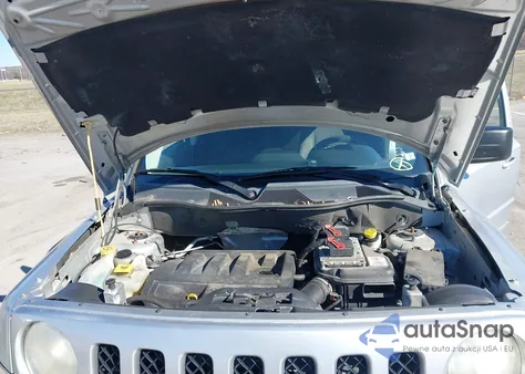 2011 Jeep Patriot Sport z USA, uszkodzony, nr VIN 1J4NF1GB4BD196631